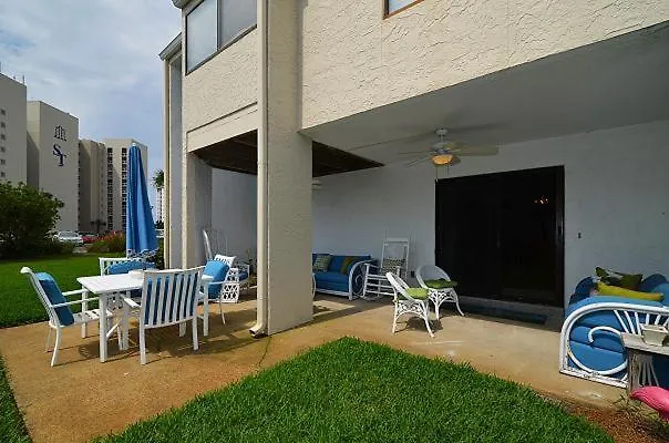 4-10 Shoreline Towers- Free Beach Setup Destin