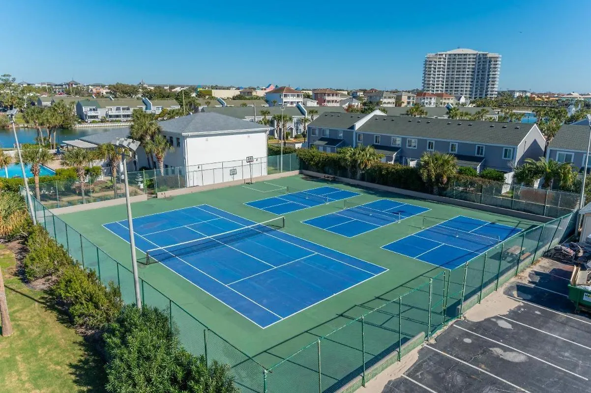4-10 Shoreline Towers- Free Beach Setup Destin Holiday home